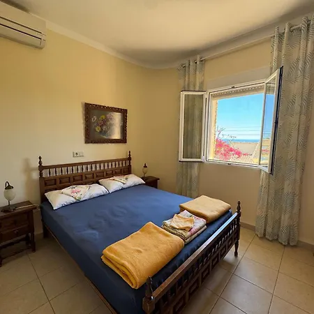 Beautiful With Private Pool And Seaview
