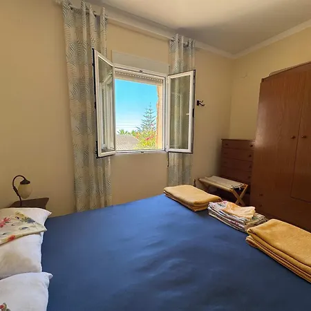Beautiful With Private Pool And Seaview * Теулада