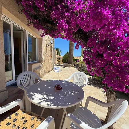 Beautiful With Private Pool And Seaview 빌라 테울라다