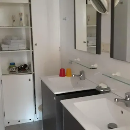 Beautiful With Private Pool And Seaview * טאולאדה